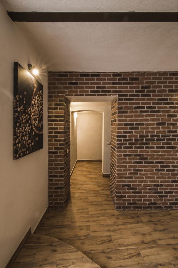 Elegant House Hotell Făgăraş Exteriör bild